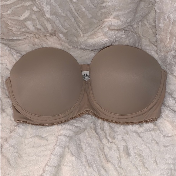 Calvin Klein Strapless Nude Bra - Picture 1 of 2